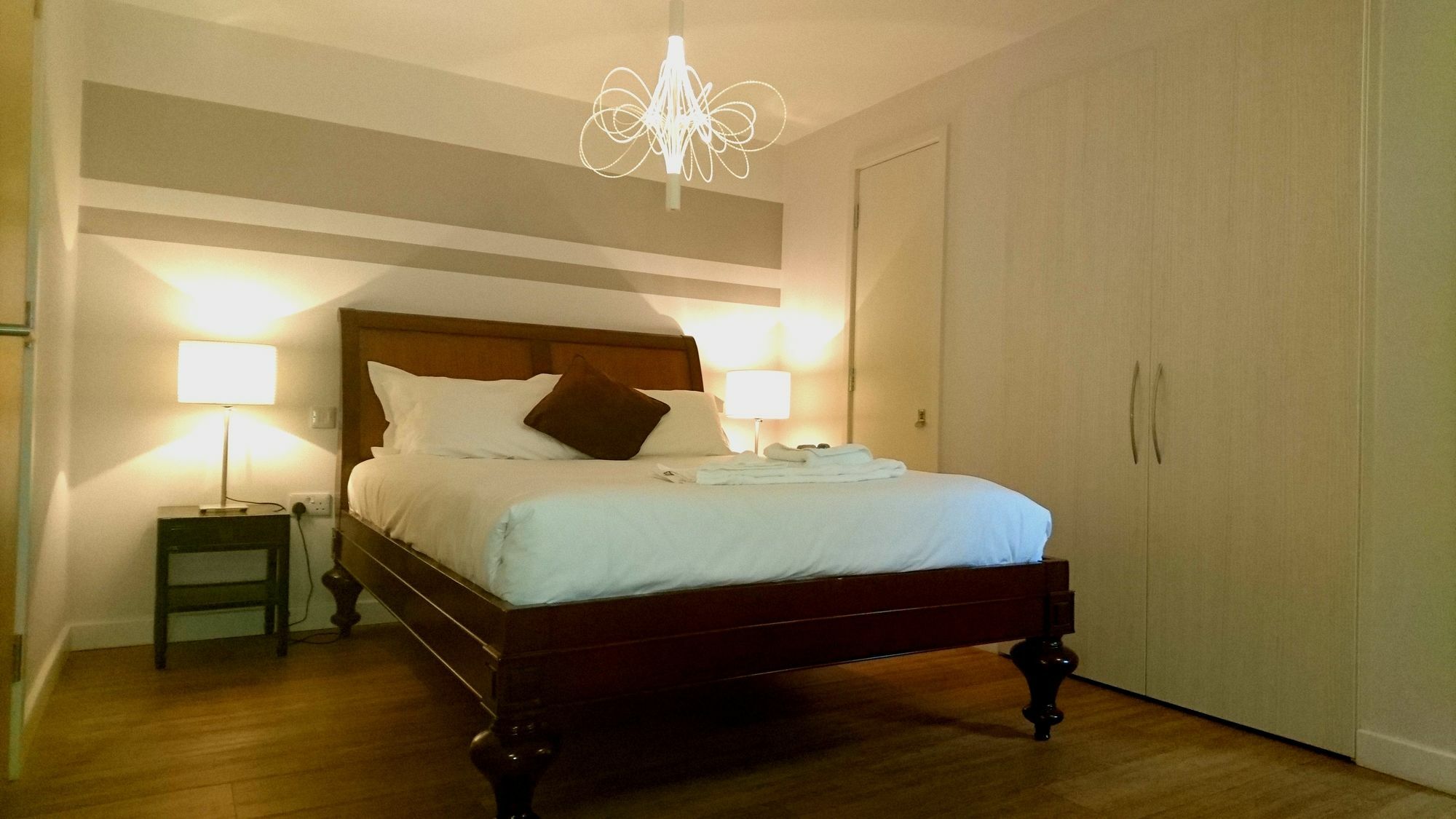 Lux Living Apartments - Florian House Cambridge  Luaran gambar